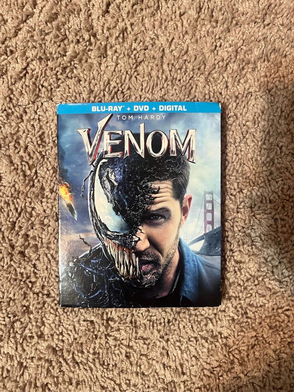 Venom (Blu-Ray/DVD, 2018, 2-Disc Set, Widescreen) Tom Hardy